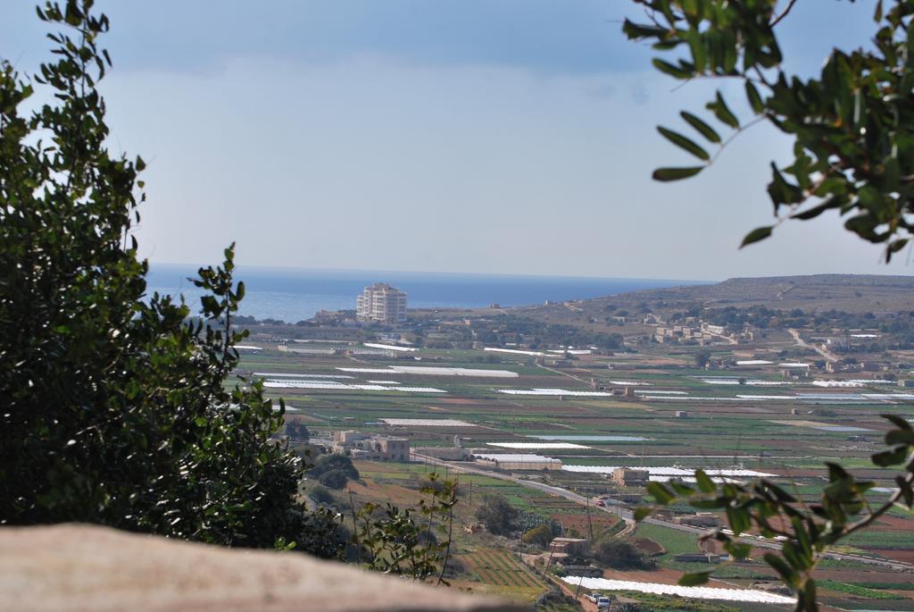 Secco'S Seaview Accommodation L-Imgarr Exterior foto