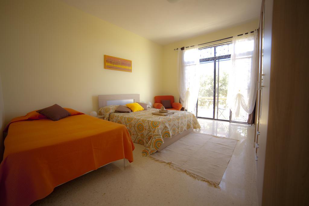 Secco'S Seaview Accommodation L-Imgarr Exterior foto